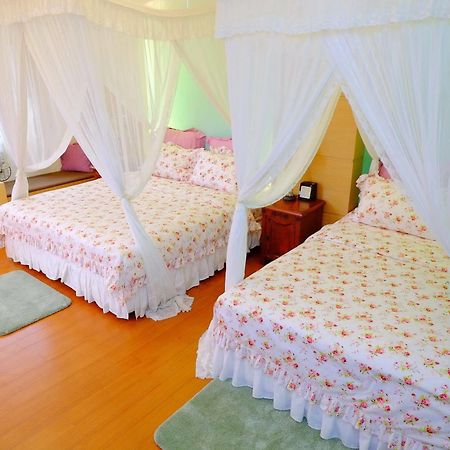 Spring Garden Homestay 花蓮市 エクステリア 写真
