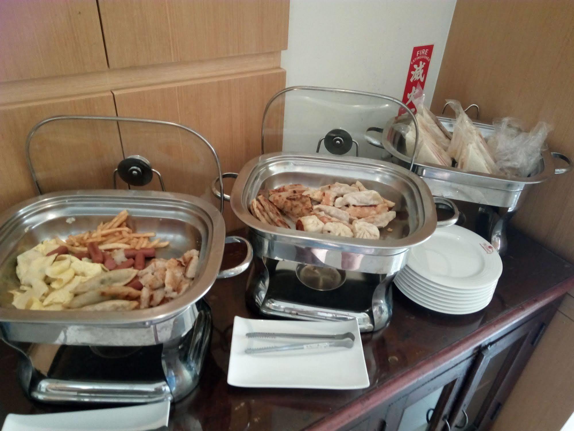 Spring Garden Homestay 花蓮市 エクステリア 写真