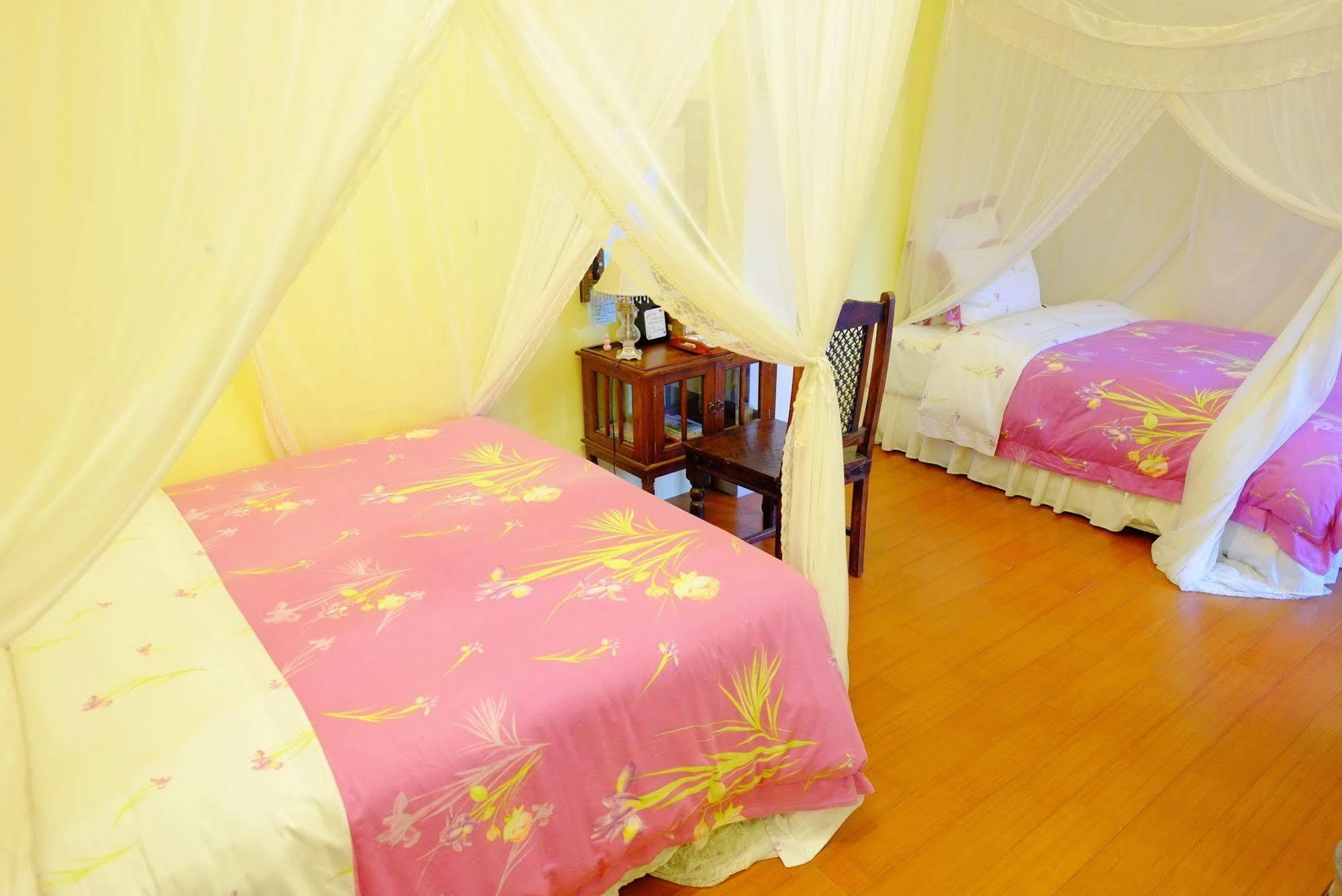 Spring Garden Homestay 花蓮市 エクステリア 写真